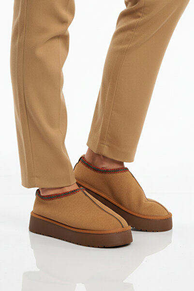 AYAKMOD Tan Fur-Lined Women's Casual Shoes U-50 Z