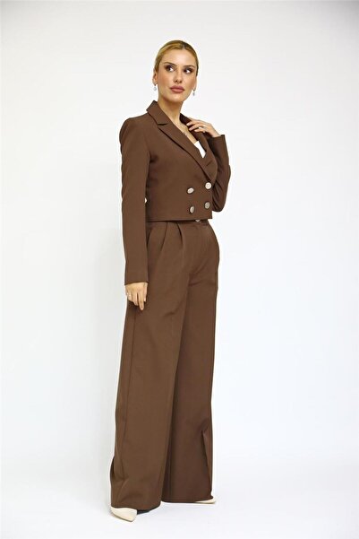 ÖNDER ÖZSOY Buttoned Mini Double-Breasted Jacket & High Waist Pleated Palazzo...