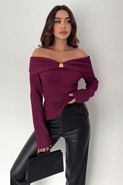 CARLA MARA Women's Open Shoulder Buckle Detailed Blouse