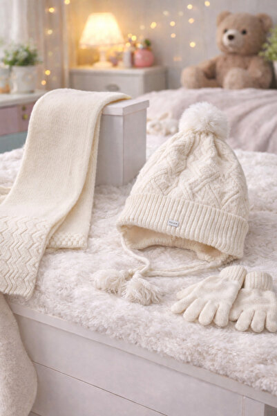 Monkabox 4-8 Girls' Scarf, Beanie, Gloves Set