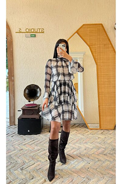 Nida Boutique Layered Chiffon Skirt with Elastic Waist and Lined Half Turtleneck Short Plaid Dress