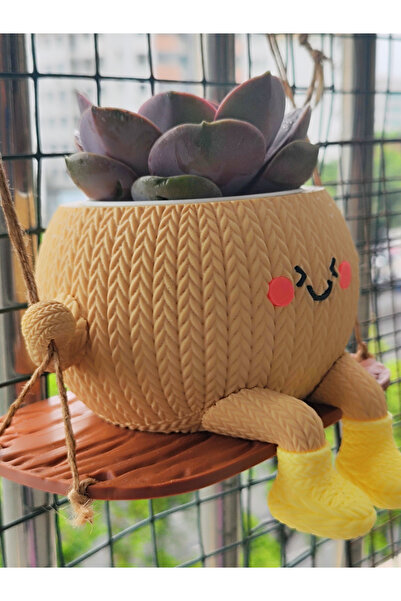 Akgün's Salıncakta Sallanan Sevimli Örgü Desenli Sukulent Saksısı - Biblo Saksı
