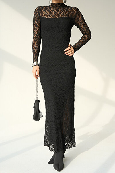 LOOSH Kadın Siyah Dantel Detaylı Yırtmaçlı Elbise