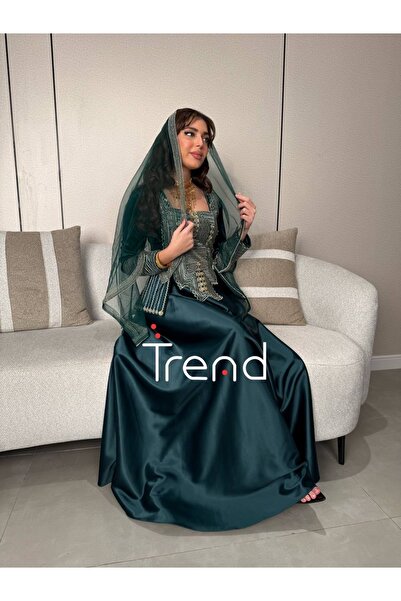 TREND جلابية خضراء طويل مطرزة بطرحة