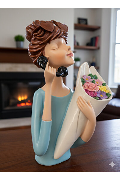 İki Cadı Tasarım Telefonlu Buketli Kız Polyester Obje