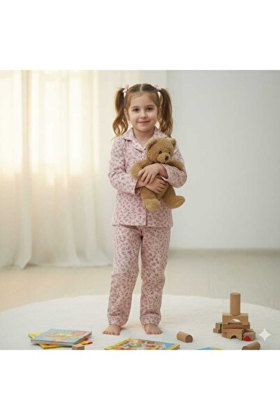 Çiçek Desenli Kız Pijama Takımı