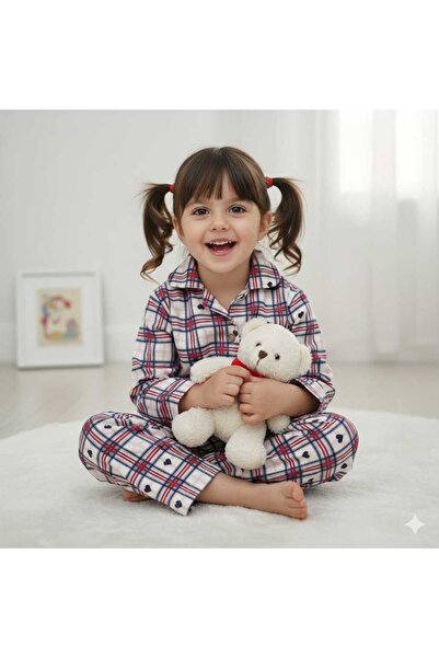 Kalp Desen Düğmeli Kız Çocuk Pijama Takımı