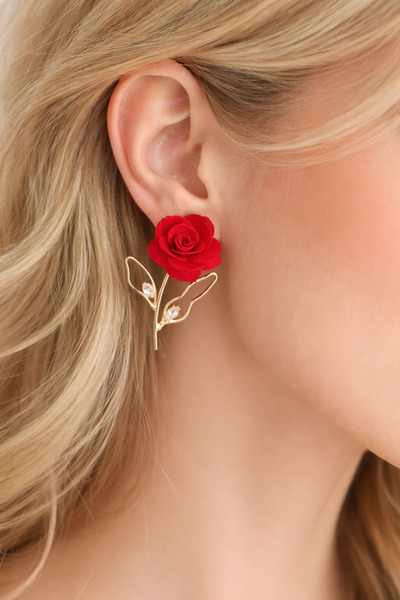 REBORN DESIGN Gold Color Red Rose Model Earrings