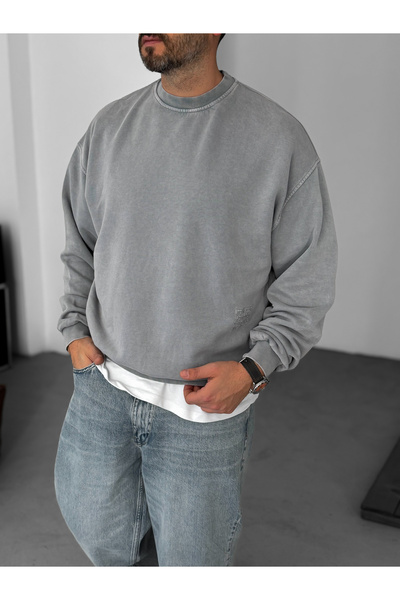 BYBASICMAN Сива бродирана суитшърт C-4592