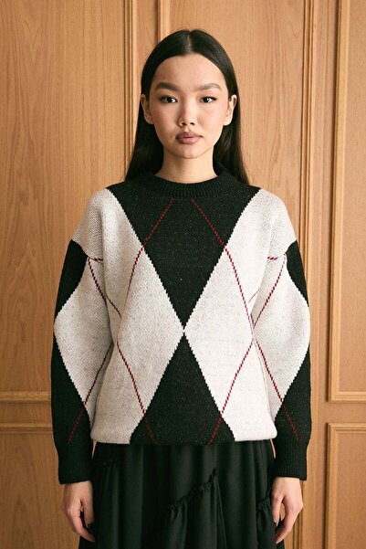 Ceylan Otantik Black Diamond Pattern Knitwear Sweater