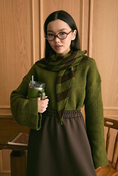 Ceylan Otantik Eșarfă cu dungi verde măsline