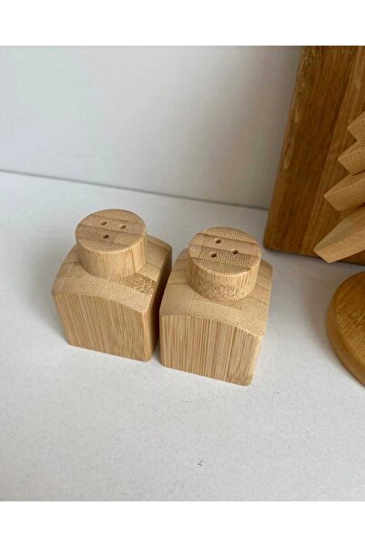 elfnur Set of 2 Bamboo Salt and Pepper Shakers