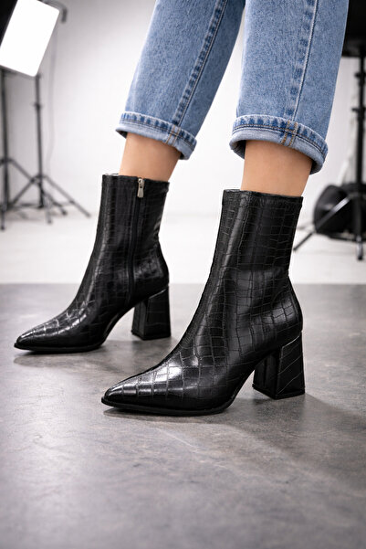 CİMİLİ SHOES Women's Thick Heeled Pointed Toe Boots Simva Black