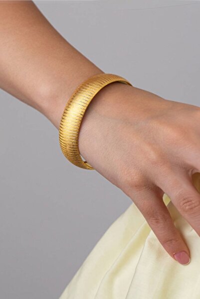 Çgk Çiğdem Gürel Kuyumculuk 8K Altın Ağaç Kabuğu Desenli Klasik Bilezik