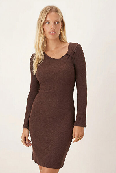 armonika Women's Coffee Asymmetrical Neck Long Sleeve Dress Arm-26K001069