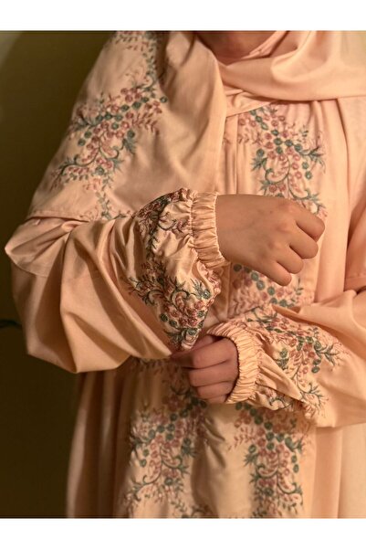 ALMIAAD شرشف صلاة مطرز فري سايز