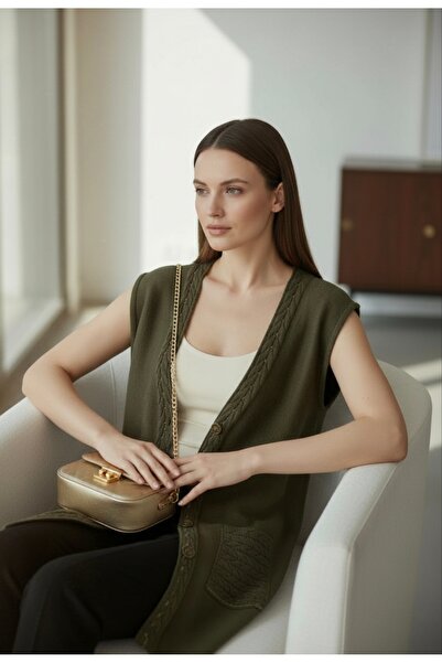 ENDAMIM Women's Boat Neck Long Knit Vest Sleeveless Buttoned Pocketed for Daily Use