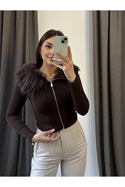 HARMONY GLOBAL بلوزة نسائية بدون أكتاف بياقة من الفرو الصناعي البني وسحاب على الكتف 7613