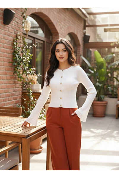 Butik Zarif ve Zamansız Triko Bluz
