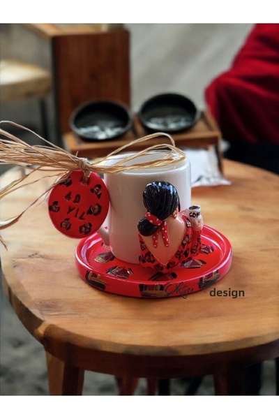 oksukokulutaş Turkish Coffee with Red Leopard. Cups