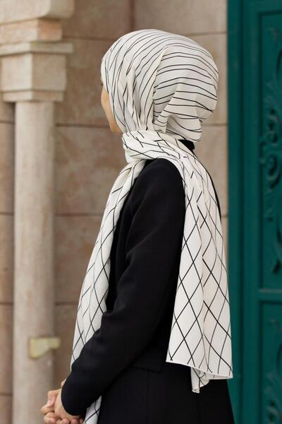 Vissona Mătase de lux din Medina - cu modele geometrice, culoare crem, 75x195...