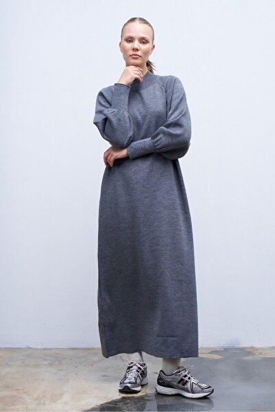 QANU Γκρι Πλεκτό Φόρεμα Λαμία