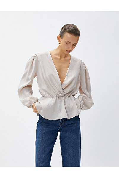 Koton Μαζευμένη μπλούζα μέσης V λαιμόμπαλον μανίκι