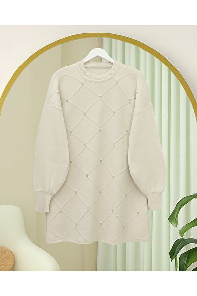 Modamorfo تونيك تريكو مربع منقوش بتفاصيل حجرية - كريمي
