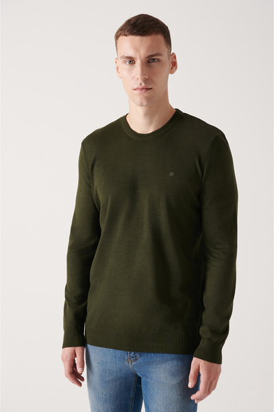 Avva Herren-Pullover mit Rundhalsausschnitt in dunklem Khaki, fusselfrei, Strickware, reguläre Passform, E005000