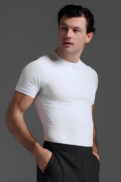 Stylovi تي شيرت ضاغط أساسي فاخر - أبيض فائق المرونة، قصة ضيقة تي شيرت رياضي