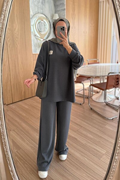 Ka Hijab بدلة رياضية من قماش الفيتيلي - مدخنة