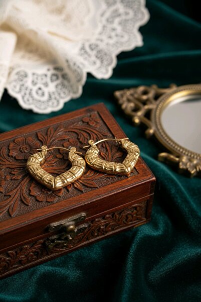 stainless steell Çelik Vintage Kalp Kadın Küpe