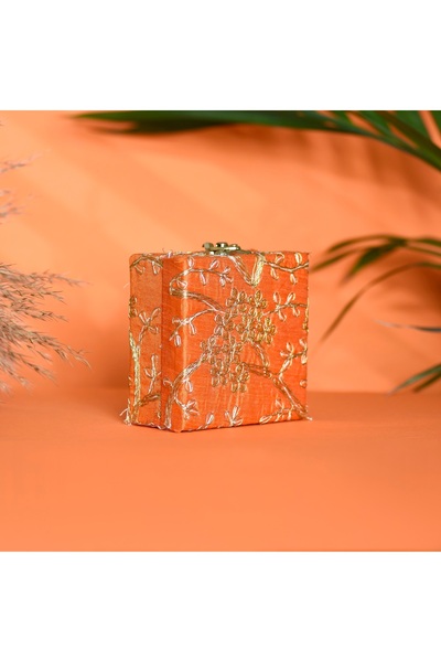 KIYAY Square Jewelry Box (11*11*6 cm) for Necklace, Ring, Earring for Jewelry Gifts Red