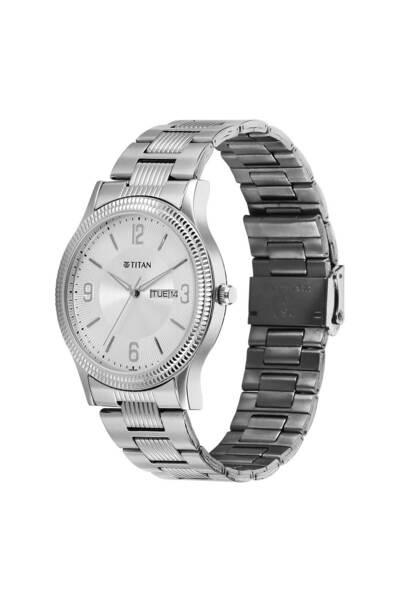 Titan Men's Analog Watch 1650SM02 — Charcoal Dial, Silver Mesh Strap