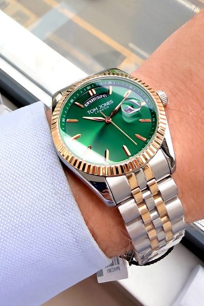 Tom Jones Oriijinal Hediyelik Takvimli Erkek Kol Saati Gümüş-Gold Renk Çelik ...