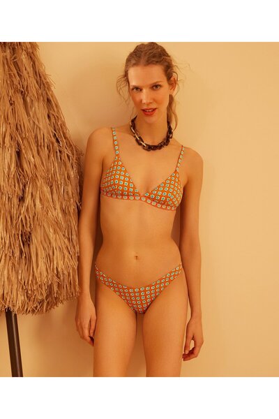 Yargıcı Üçgen Bikini Alt