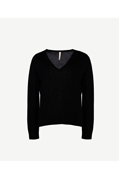 Yargıcı V-Neck Knitwear