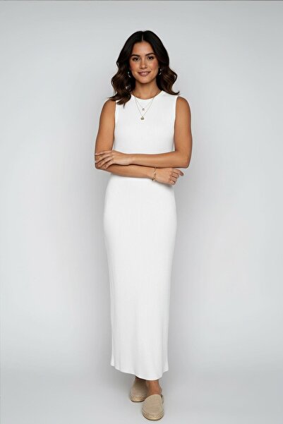 Ka Hijab فستان حجاب مرسيريزد بدون أكمام - أبيض