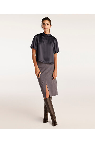 Yargıcı Pencil Skirt with Slit Detail