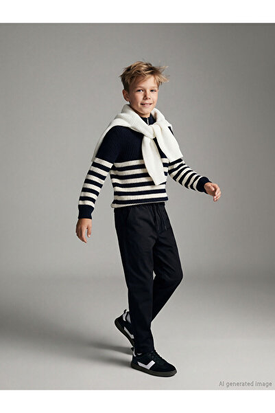 LC Waikiki Fleece Lined Boys' Trousers with Elastic Waist