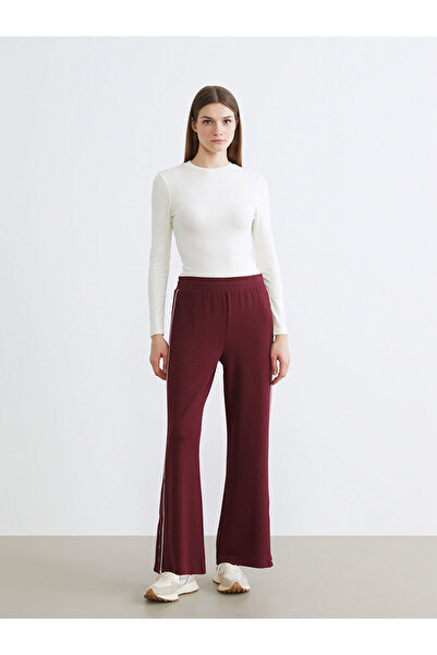 LC Waikiki Alita City Lcw Modest Burgundy Interlock Plain Standard & Regular ...