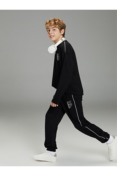 LC Waikiki Boys' Jogger Sweatpants with Elastic Waist