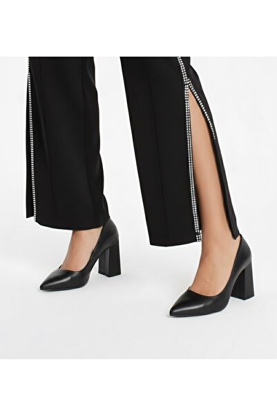 İZCE MODA Kadın topuklu sivri siyah cilt Stiletto topuk boyu yedi santim