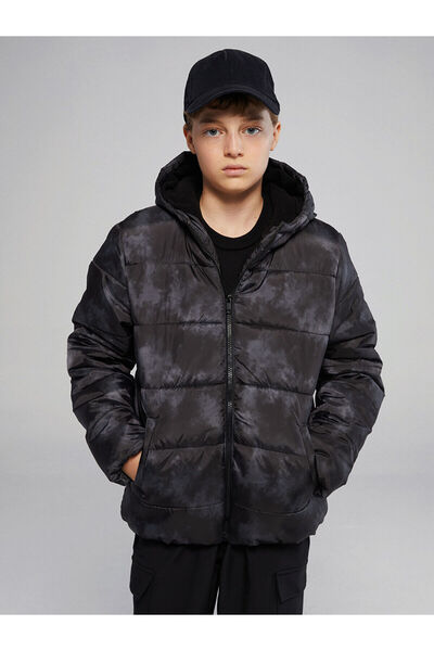 LC Waikiki Hooded Boy's Puffer Coat