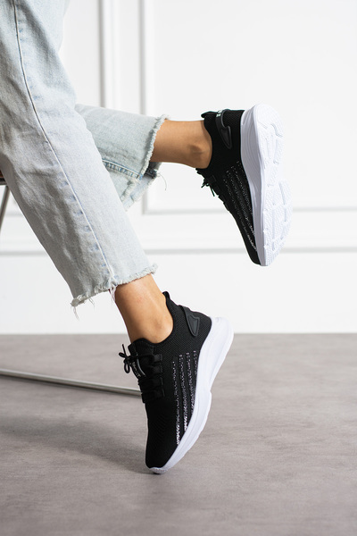 l lugshoes ayakkabı حذاء رياضي نسائي أبيض وأسود 0140