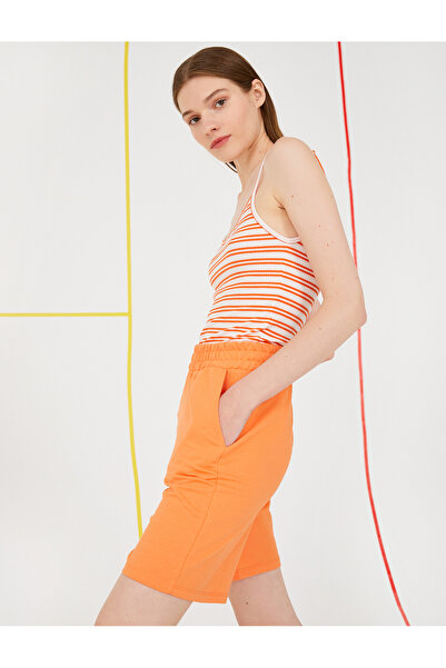 Koton رياضي مخطط