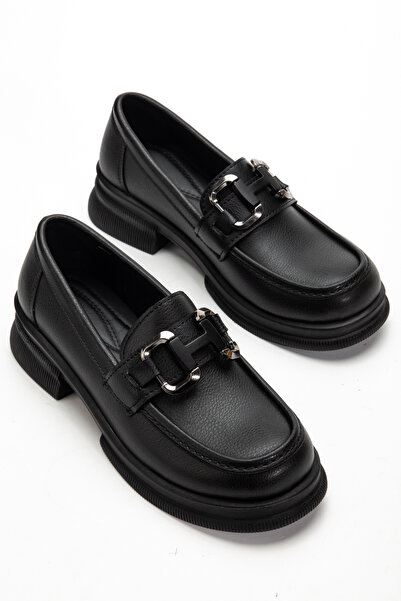 guijarro Дамски черни кожени мокасини с дебели подметки и Т-образна катарама