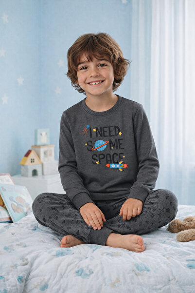 DOFİ Set de pijamale pentru băieți 1625 Smoked Supersoft – Motiv spațial