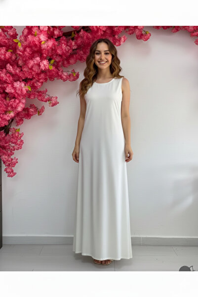 Puane Kadın Uzun Elbise İçliği – Günlük ve Şık Kullanım