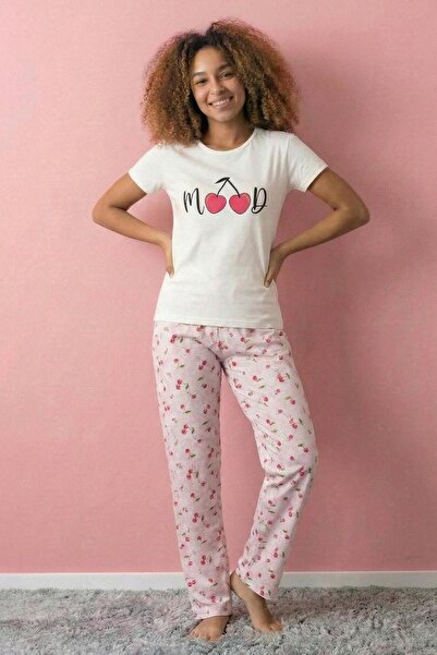 Niket Life Breast Memory Motif Women's Pajama Set - White